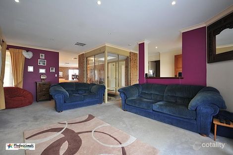 Property photo of 9 Olenek Place Beechboro WA 6063