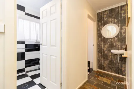 Property photo of 27 Forster Street Bungendore NSW 2621