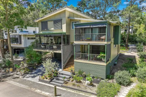 Property photo of 8 Nine Acres Way Murrays Beach NSW 2281