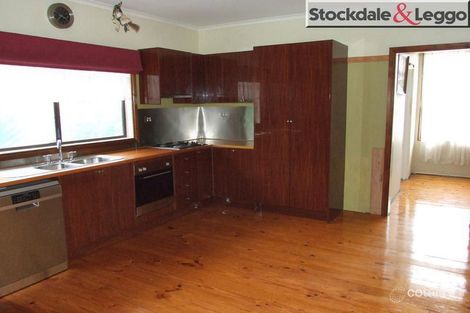 Property photo of 72 Service Road North Moe VIC 3825