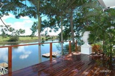 155/125 Santa Cruz Bvd, Clear Island Waters, QLD 4226