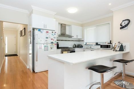 Property photo of 17 Wavell Avenue Kilsyth VIC 3137