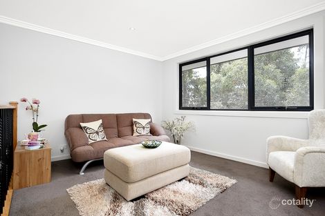 Property photo of 1/8 Old Warrandyte Road Donvale VIC 3111