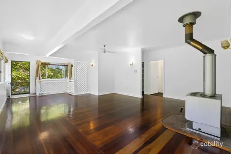 Property photo of 25 Burrowa Street Stafford QLD 4053