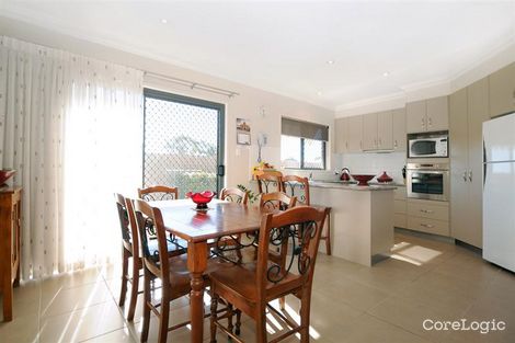 Property photo of 3/169-171 Alderley Street Centenary Heights QLD 4350