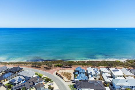 2 Waterland Pnt, Quinns Rocks, WA 6030