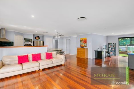 Property photo of 15 Dellwood Circuit Molendinar QLD 4214