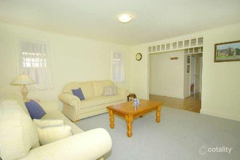 Property photo of 14 Feathertop Chase Burwood East VIC 3151