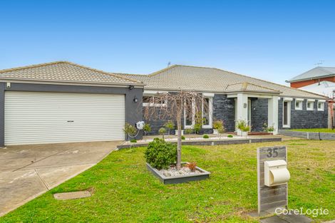 Property photo of 35 Maddison Circuit Darley VIC 3340