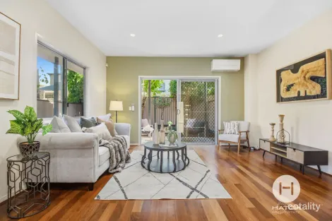 2/837 Old Cleveland Rd, Carina, QLD 4152