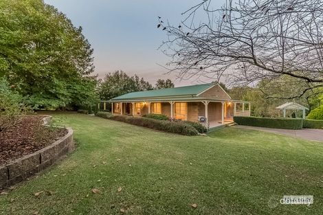 Property photo of 6 Sherwood Court Drouin VIC 3818