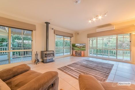 Property photo of 6 Sherwood Court Drouin VIC 3818
