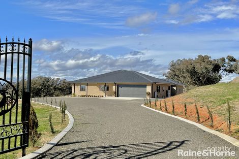 70 Crowe Rd, Young, NSW 2594