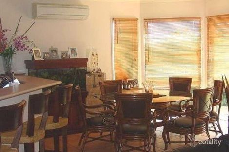 Property photo of 4 Hampton Close Carindale QLD 4152