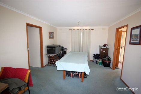 Property photo of 4 Jacaranda Place Belmont VIC 3216