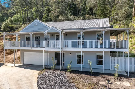 Property photo of 36 Mabel Crescent Mount Macedon VIC 3441