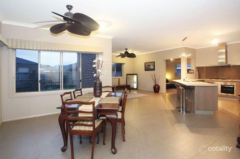 Property photo of 46 Banjo Paterson Drive Pakenham VIC 3810