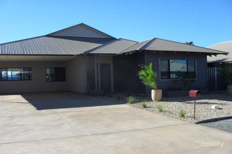 11 Warbler Loop, Nickol, WA 6714