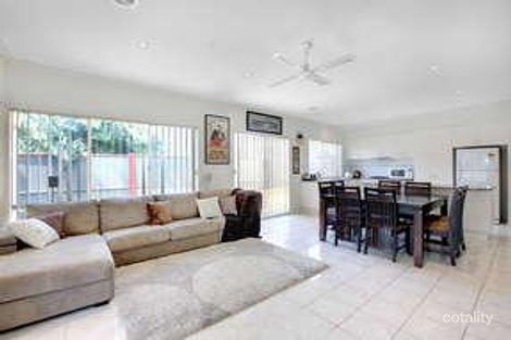Property photo of 2 Hybrid Court Craigieburn VIC 3064