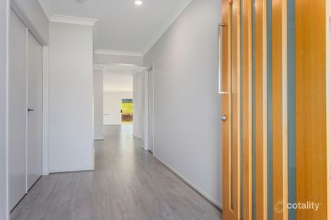 Property photo of 6 Stringybark Place Fernvale QLD 4306