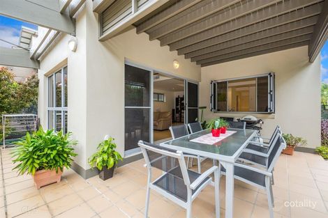 Property photo of 103/8 Spinnaker Drive Sandstone Point QLD 4511