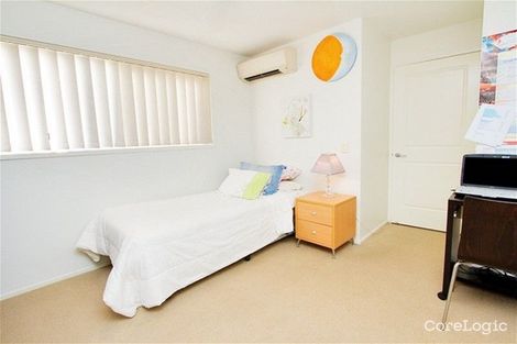 Property photo of 1/10 Burton Street Indooroopilly QLD 4068