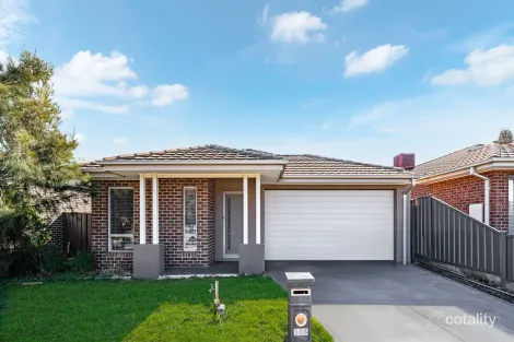 102 Arena Ave, Roxburgh Park, VIC 3064