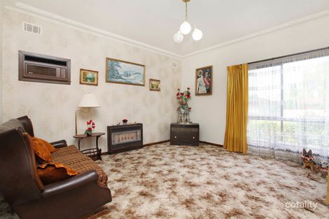 Property photo of 4 Bedser Street Sunshine North VIC 3020