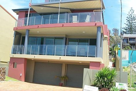 12 Ocean St, Yamba, NSW 2464