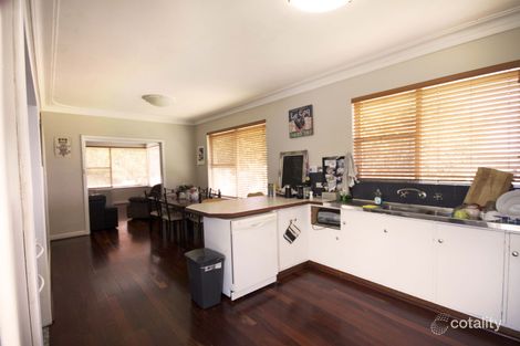 Property photo of 253 St Brigids Terrace Doubleview WA 6018
