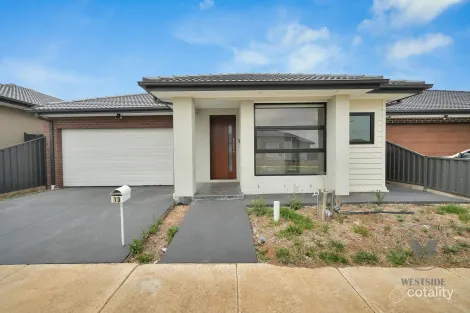 Property photo of 13 Heaton Street Tarneit VIC 3029