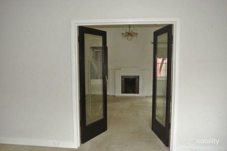 Property photo of 35 Bambra Road Caulfield North VIC 3161