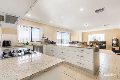 Property photo of 9 Ashbourne Way Kangaroo Flat VIC 3555