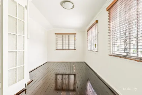 Property photo of 52 Richmond Street Gordon Park QLD 4031