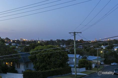 Property photo of 36 Primrose Parade Wynnum QLD 4178