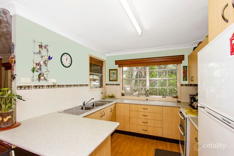 Property photo of 17 Golden Avenue Point Clare NSW 2250