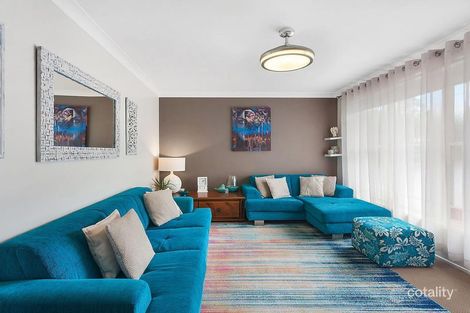 Property photo of 18 Bensley Close Lake Haven NSW 2263