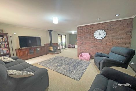 Property photo of 8 Magnolia Crescent Castletown WA 6450