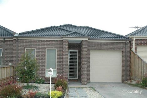 2/12 Bennett Ct, Sunbury, VIC 3429