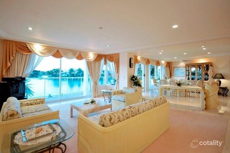 Property photo of 15 Karabella Court Mermaid Waters QLD 4218