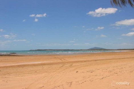 Property photo of 19 Pacific Avenue Ilbilbie QLD 4738