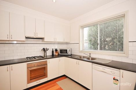 Property photo of 2/28 Carcoola Road Ringwood East VIC 3135