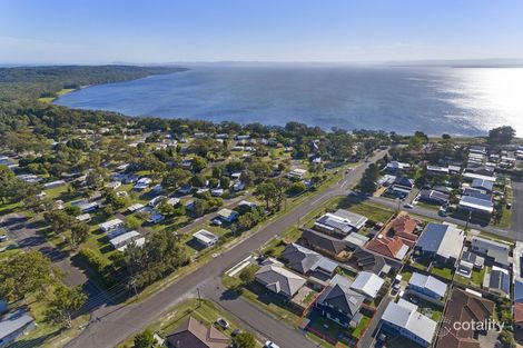 Property photo of 2 Cochrane Avenue Canton Beach NSW 2263