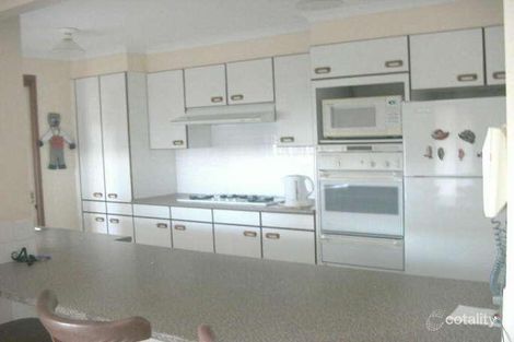 Property photo of 14 Azalea Place Macquarie Fields NSW 2564