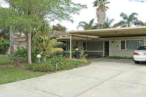 Property photo of 4 Barque Place Kallaroo WA 6025