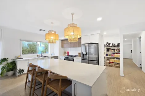 Property photo of 17 Denmark Drive Mount Duneed VIC 3217