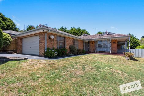 Property photo of 26 Quartz Place Narre Warren North VIC 3804