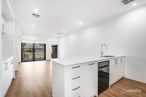 Property photo of 8A Knutsford Avenue Rivervale WA 6103