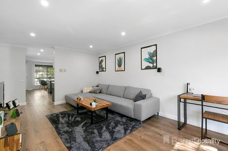 Property photo of 2/59-61 Hewish Road Croydon VIC 3136