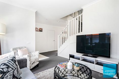 Property photo of 6 Sarkis Mews Hillside VIC 3037